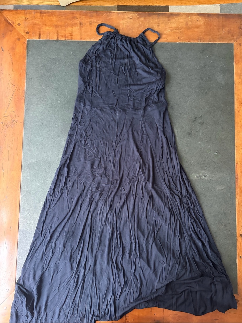 Halter neckline flowy maxi dress
